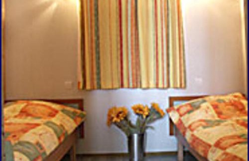 Echassieres House | Chalets avec terrasse couverte et animaux acceptés - FR-1-489-314