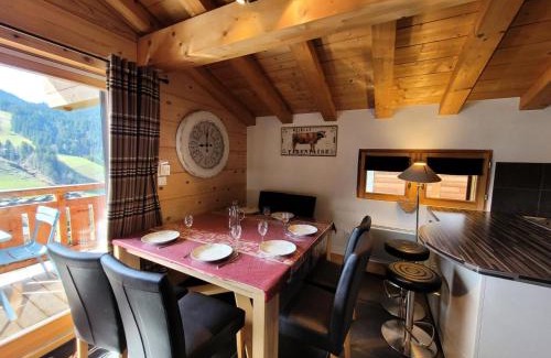Les Gets Ski Chalet | Chalets Chantemerle - Chalet en surplomb du village, idéal pour famille MAE-2541