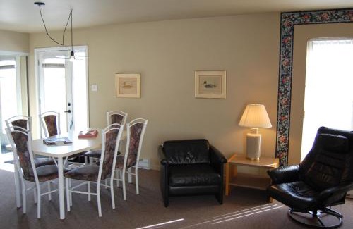 Saint Ferreol les Neiges Ski Chalet | Chalets Montmorency Mont-Sainte-Anne