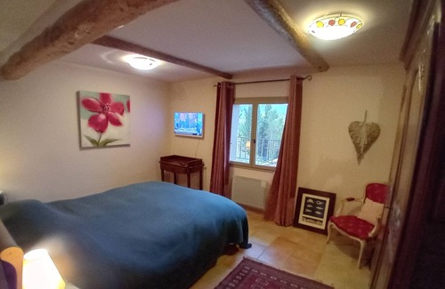 Saint-Chinian House | Chaleureuse Maison de Village Avec Jardin Attenant