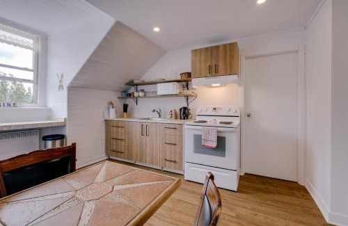 Saint-Pascal Hotel | Chambre 304 de l'hôtel Victoria confortable et moderne