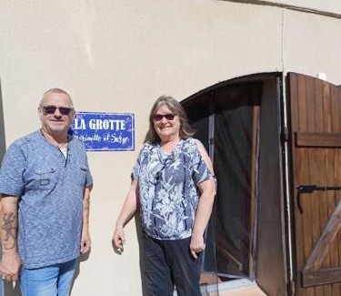 Bez-et-Esparon Apartment | Chambre atypique : La Grotte