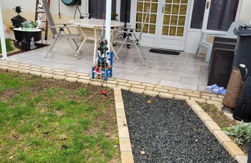 Aubigny-sur-Nere House | Chambre chez l'habitant