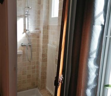 Moussy-le-Vieux House | Chambre chez l habitant avec petit déjeuner