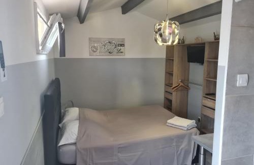 Arles Apartment | Chambre cosy avec terrasse