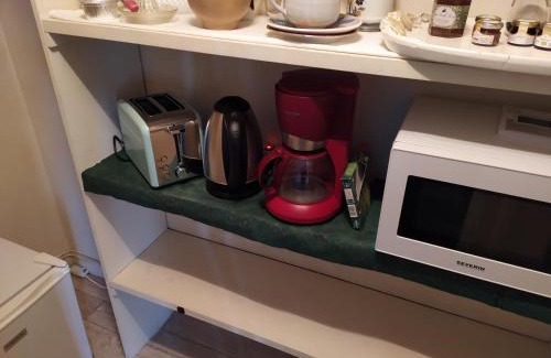 La Rochefoucauld Bed & Breakfast | Chambre d hôte de la paix