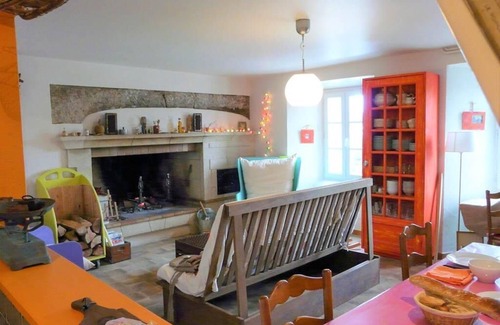 Villeneuve Bed & Breakfast | Chambre D'hôte Stevenson au Domaine Sainte Germaine