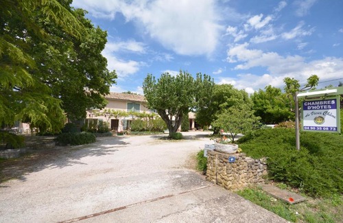 Grillon Bed & Breakfast | Chambre d'Hôtes Au Vieux Chêne