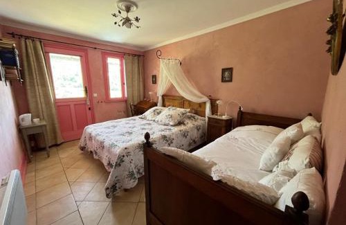 Thoard Bed & Breakfast | Chambre d'hôtes et gîte de la la Bannette