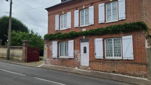 Arnieres-sur-Iton Bed & Breakfast | Chambre d'hôtes Les Glycines et petit déjeuner