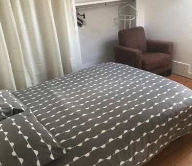 Enghien-les-Bains House | Chambre d hote