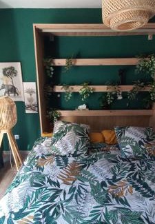 Veretz House | Chambre indépendante piscine en saison petit déjeuner inclus