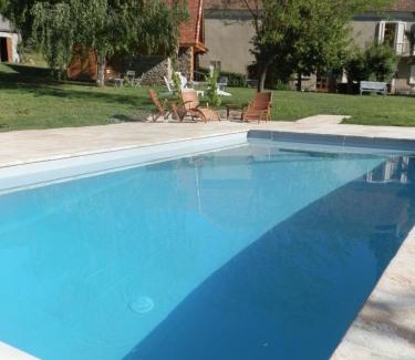 Treffort Bed & Breakfast | Chambre LA LONGERE