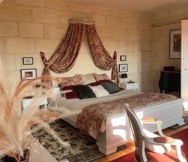 Lugon-et-l'ile-du-Carney House | Chambre Merlot, piscine et spa, proche St Emilion
