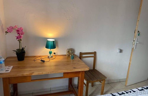 Ales House | Chambre proche gare et centre ville