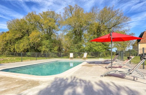 Agonac Bed & Breakfast | Chambre Saly in the Périgord Vert near Brantôme, Little Venice