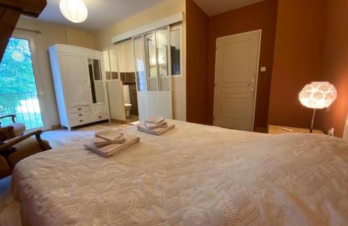 Mauzac-et-Grand-Castang Bed & Breakfast | Chambres d'hôtes de la Grande Combe