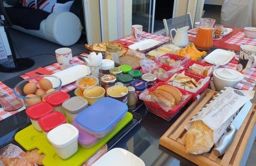 Six-Fours-les-Plages Bed & Breakfast | Chambres d'hôtes Chez Pat et Nanou