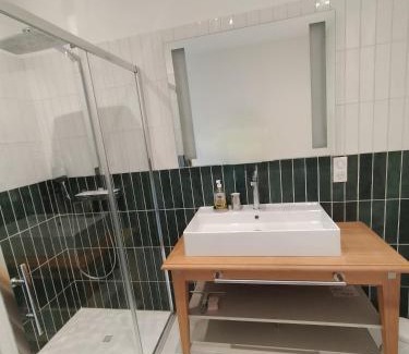 Labatut Bed & Breakfast | chambres d'hôtes numéro 1 Le Bedat côté jardin