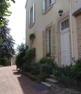 Nuits-Saint-Georges Bed & Breakfast | Chambres d'hotes Maison Gille