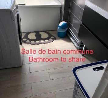 Calais City Center House | Chambres privées Calais Ferry-Port-Place d'armes