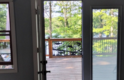 Mayfield House | Chandler's Charm - Your Little Piece of Heaven! Dog Friendly - With Fee