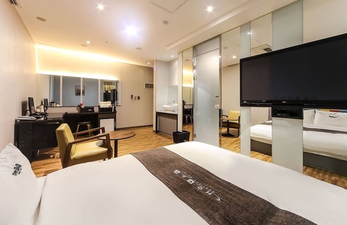 Buk-myeon Hotel | Changwon Buk-myeon The B and B Hotel