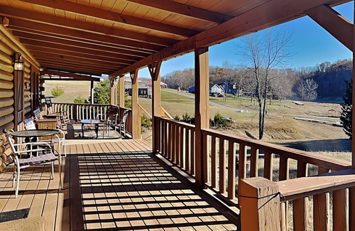 Sevierville Cabin | Chapel Cove