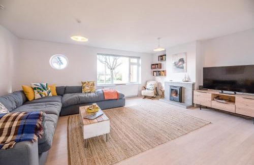 Martlesham Heath House | Chapel House, Alderton