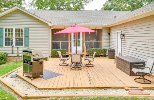 Chapin House | Chapin Home Near Boat Launch and Lake Murray!