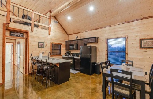 Broken Bow Apartment | Chapparal Lodge Cabin