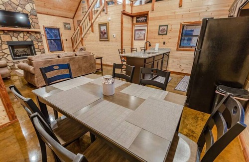 Broken Bow Apartment | Chapparal Lodge Cabin
