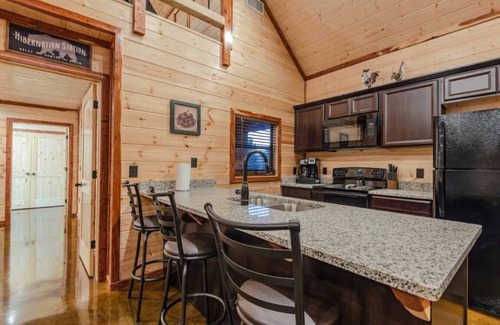 Broken Bow Apartment | Chapparal Lodge Cabin