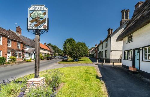 Hoxne House | Character cottage next to idyllic country walks