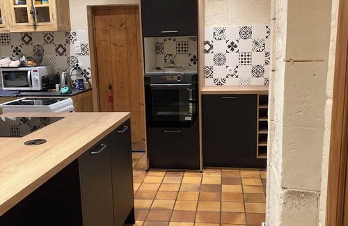 Pons House | Character house in town center. Ideal for friends and families!