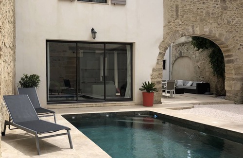 Pezenas House | Character villa (Tourism 4*)with swimming pool historic center of Pézenas