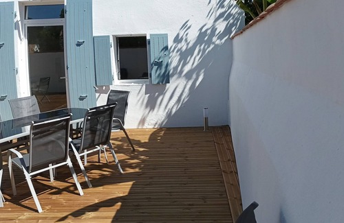 Royan House | Charentaise house completely renovated
