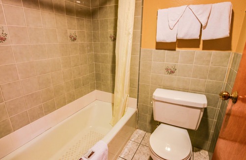 Citrus Grove Hotel | Chariot Inn Glendale - Pasadena