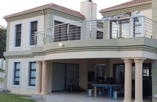 Ramsgate South House | Charis on Beaumont Theatre