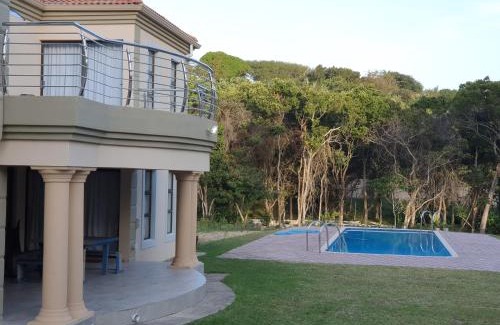 Ramsgate South House | Charis on Beaumont Theatre