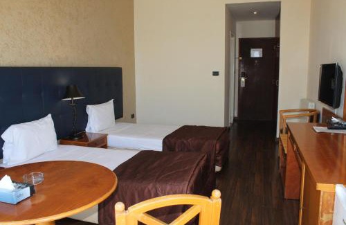 Ain Al Mraiseh Hotel | Charles Hotel