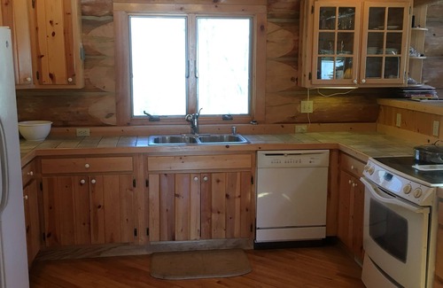 Charlevoix House | Charlevoix's Beautiful Log Home