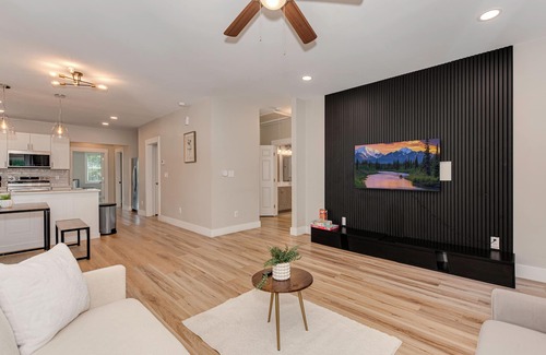 Charlotte House | Charlotte 5 BR Home W/Hot Tub, Grill and Games! Camp North End, Airport, Uptown