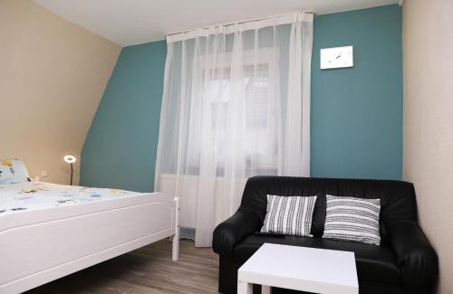 Dossenheim House | Charlotte Flat Heidelberg
