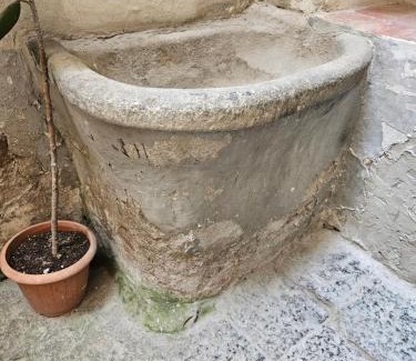 Naples City Centre Apartment | CHARLOTTE House