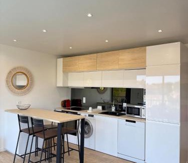 Mandelieu-la-Napoule Beach Apartment | Charmant 2 pièces piscine plage & 15 min de Cannes