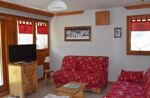 Pralognan-la-Vanoise Apartment | Charmant 3P avec Terrasse & Jardin, Proche Commerces et Téléphérique - FR-1-464-26