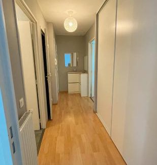 Neudorf Est Apartment | Charmant Appart Neudorf + garage