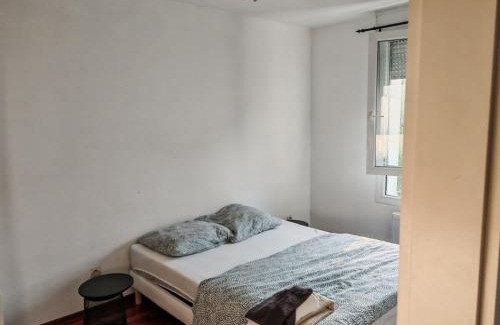 Neudorf Est Apartment | Charmant appartement au centre