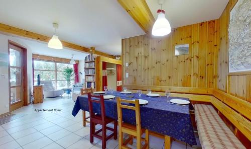 Forville Apartment | Charmant Appartement dans Chalet